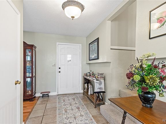 2nd image of 3636 55th St E