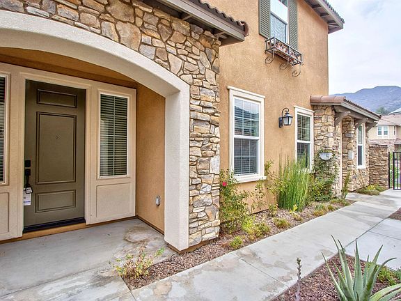 5th image of 368 Ventasso Way
