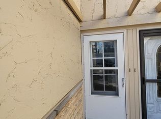 1759 Meadowlark Ct, Eagan, MN 55122