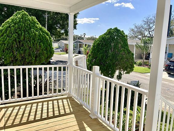 2nd image of 3232 Bending Oak Dr