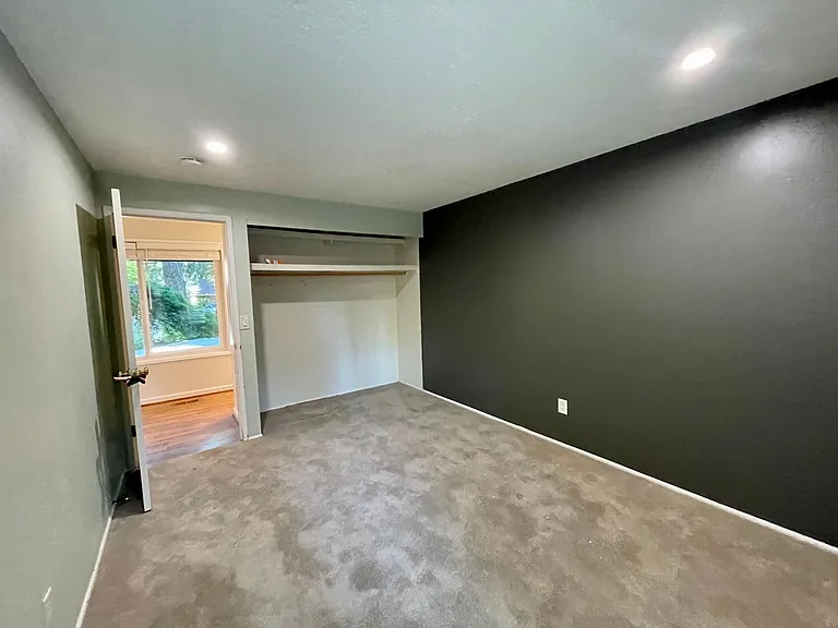 15410 SW Peppermill Ct — Photo 18