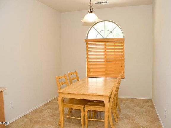 3rd image of 20682 N 262nd Ave