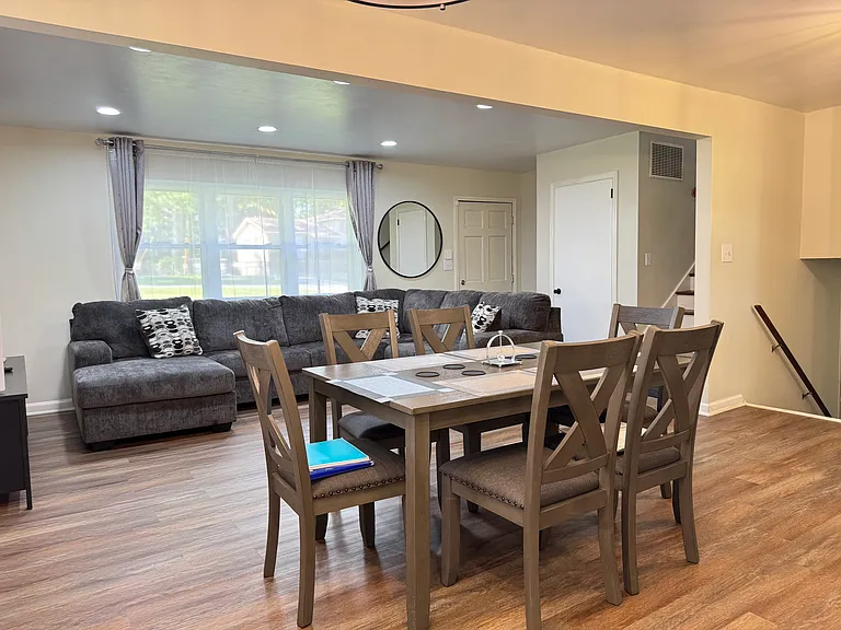 2323 Applewood Dr — Photo 10