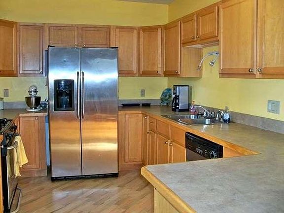 5th image of 1515 E Lake Bluff Blvd