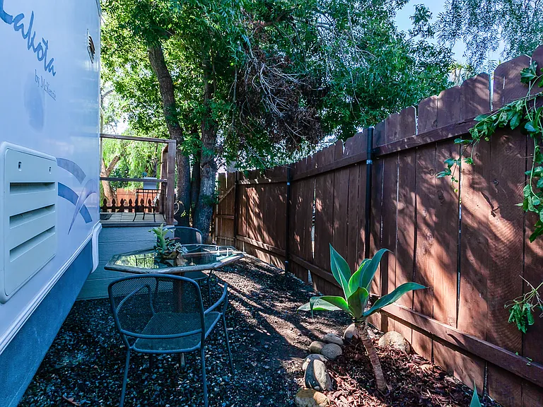 5296 Alta Vista St #C — Photo 22