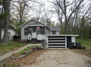 W3834 Dahlia Dr, Lake Geneva, WI 53147