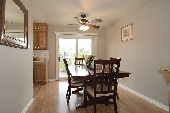 3rd image of 1431 Glen Hill Dr