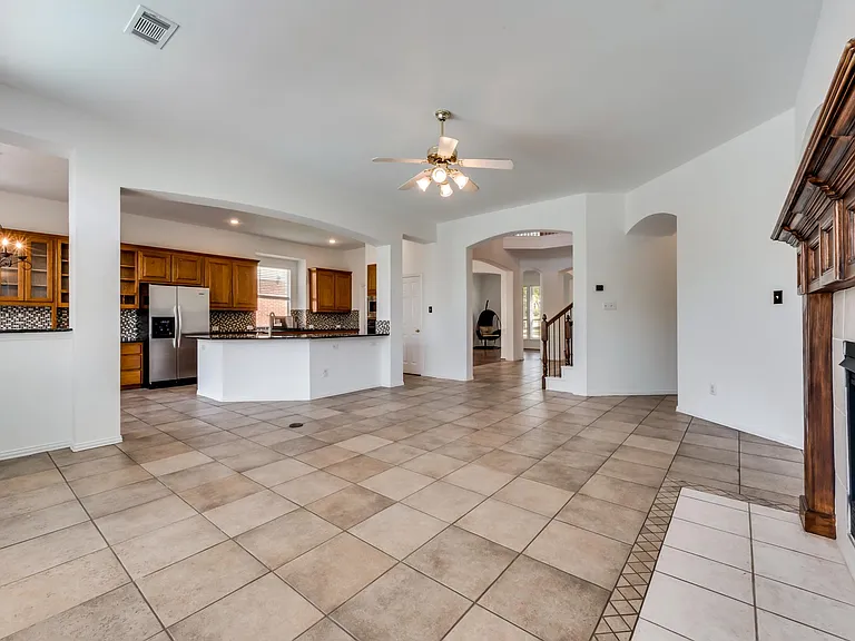 3105 Mill Ridge Dr — Photo 7