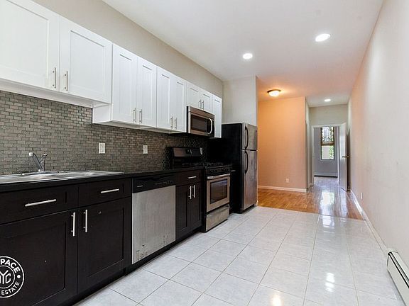 2nd image of 329 Menahan St #3L