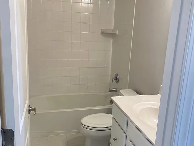 10587 Ratcliffe Trl — Photo 14