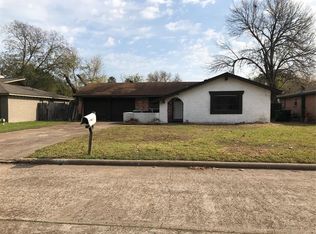 6203 S Greenpark Dr, Houston, TX 77072