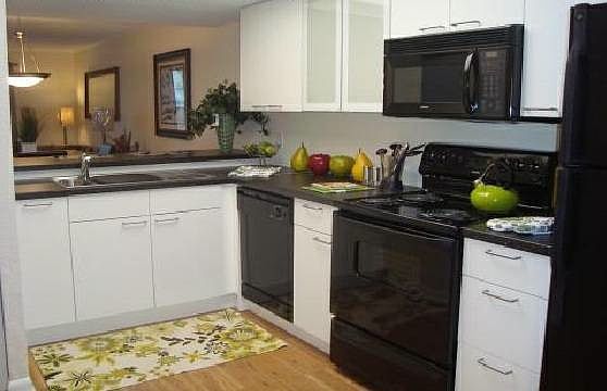 5th image of 1619 University Woods Pl