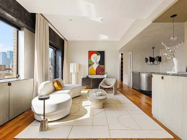 5 E 22nd St, New York, NY 10010