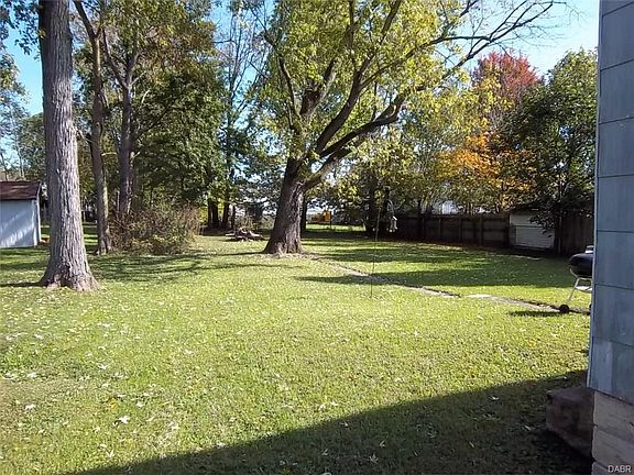 5th image of 274 N Cherry St