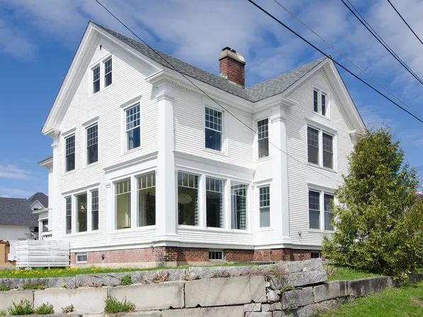 152 Second Street, Newport City, VT 05855
