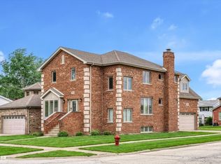 5900 W 90th St, Oak Lawn, IL 60453
