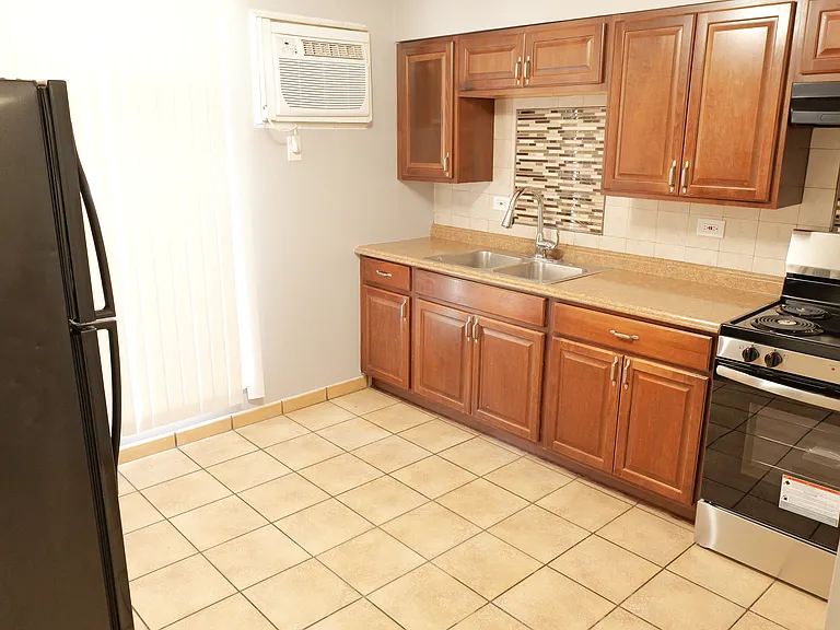 12546 Fairview Ave #2E — Photo 5