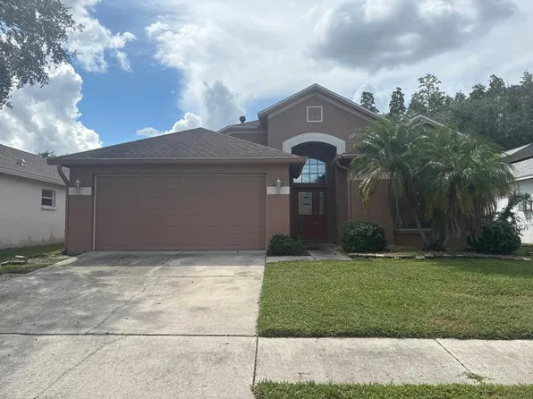 1111 Crimson Clover Ln, Zephyrhills, FL 33543