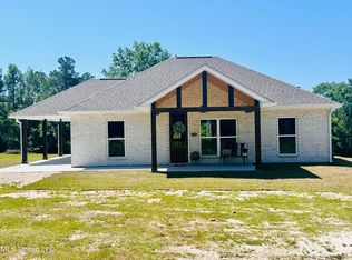 1208 Henleyfield McNeil Rd, Carriere, MS 39426