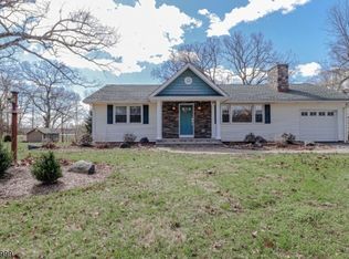 22 Bowne Station Rd, Stockton, NJ 08559