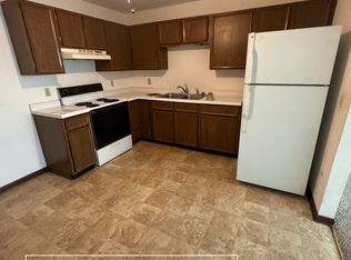 505 Vine St #4, Wisconsin Dells, WI 53965