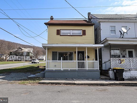 2nd image of 402 Catherine St