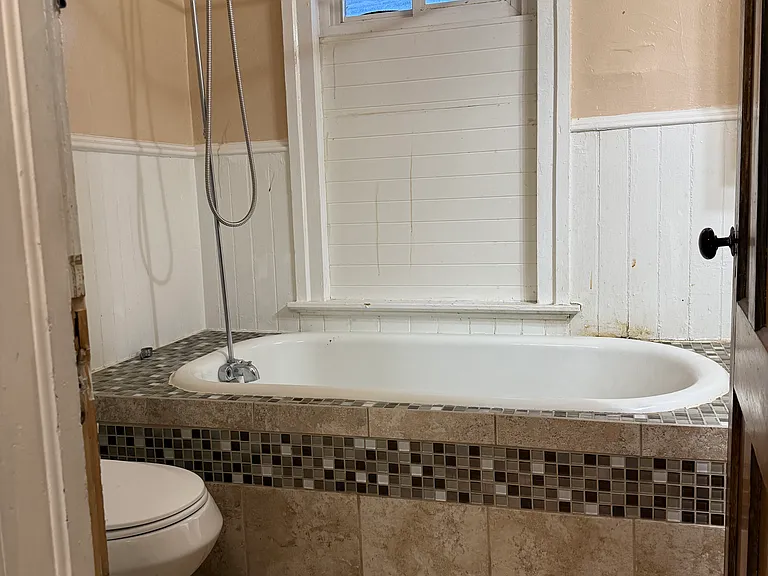 173 Hawley St #2 — Photo 12