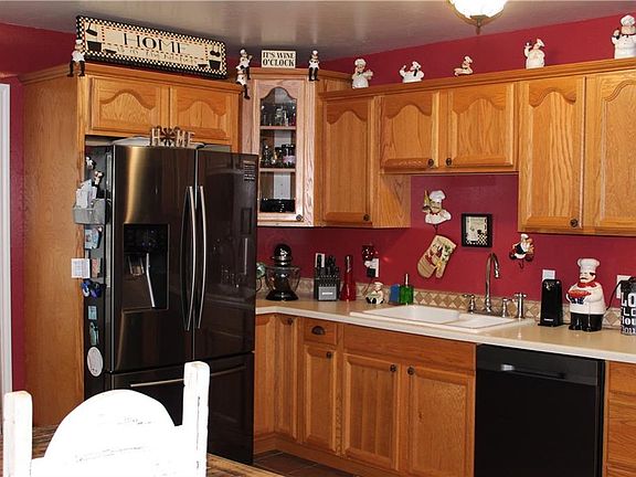 4th image of 102 N Oakwood Ave