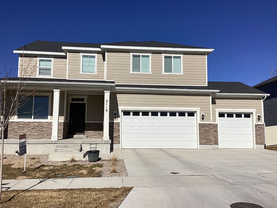 1st image of 2119 E Silverado Ln