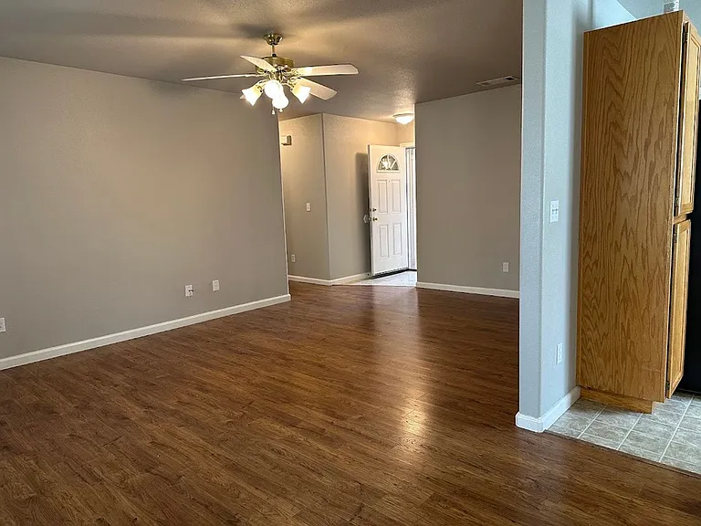 3536 Barkwood Dr — Photo 5