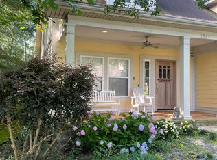 1811 Stagecoach Village Ct, Little Rock, AR 72210