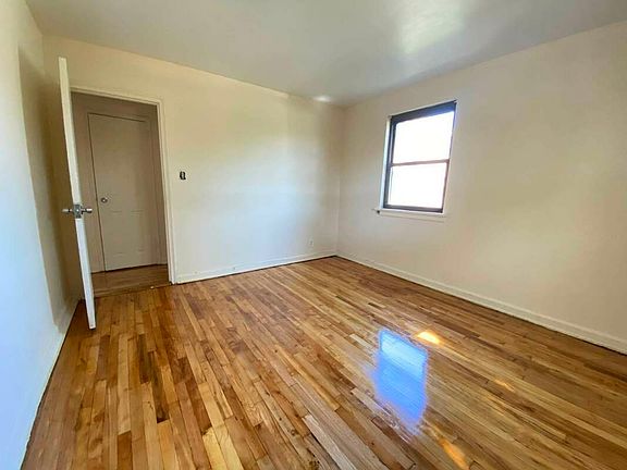 4th image of 116-42 168th St