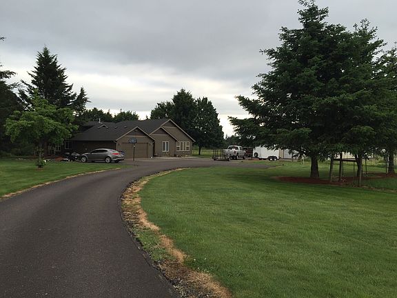 2nd image of 2601 NE 389th St