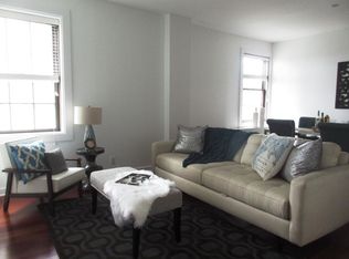 225 S 18th St UNIT 1612, Philadelphia, PA 19103