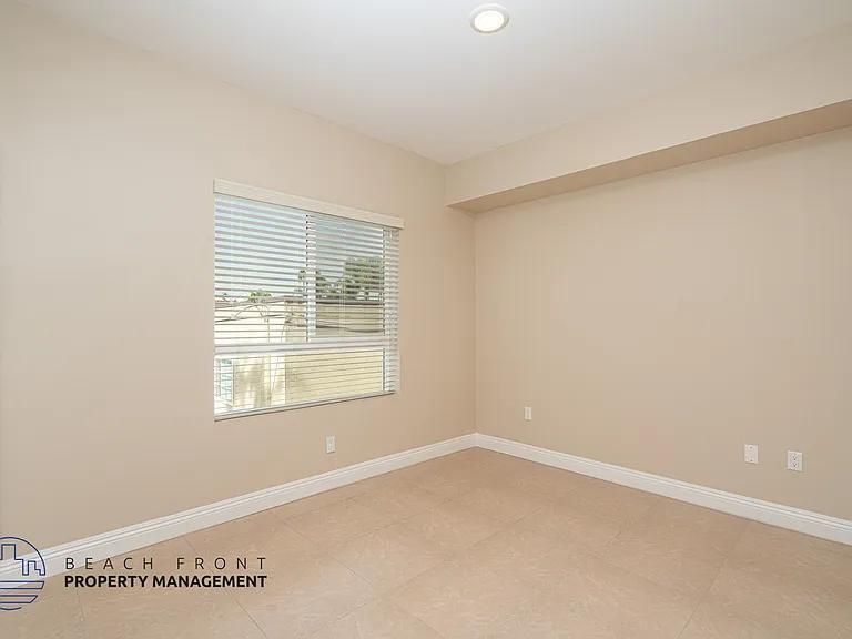1522 Lomita Blvd. — Photo 26
