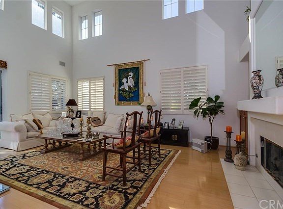 5th image of 870 S Country Glen Way