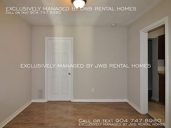 4th image of 7110 Lorain St
