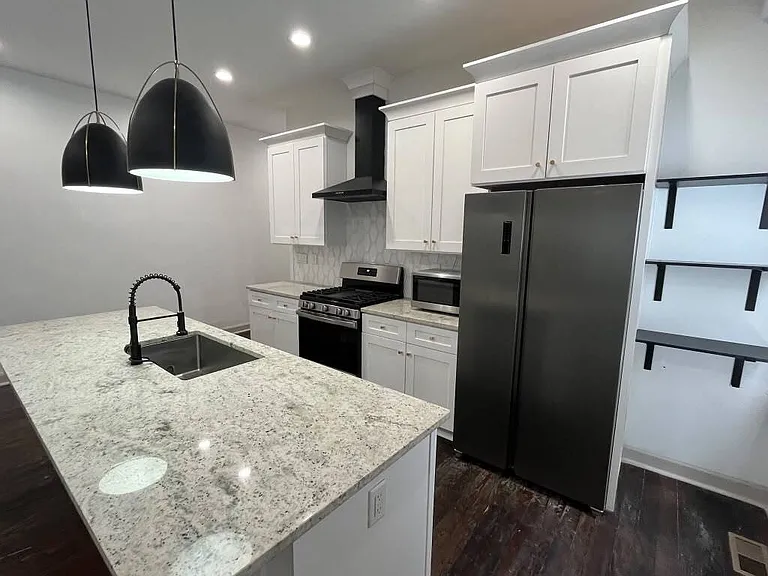 3852 Juniata St — Photo 8