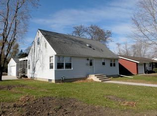400 9th St N, Cannon Falls, MN 55009