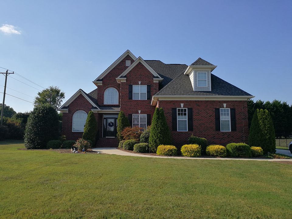 1st image of 1001 Creekwalk Dr