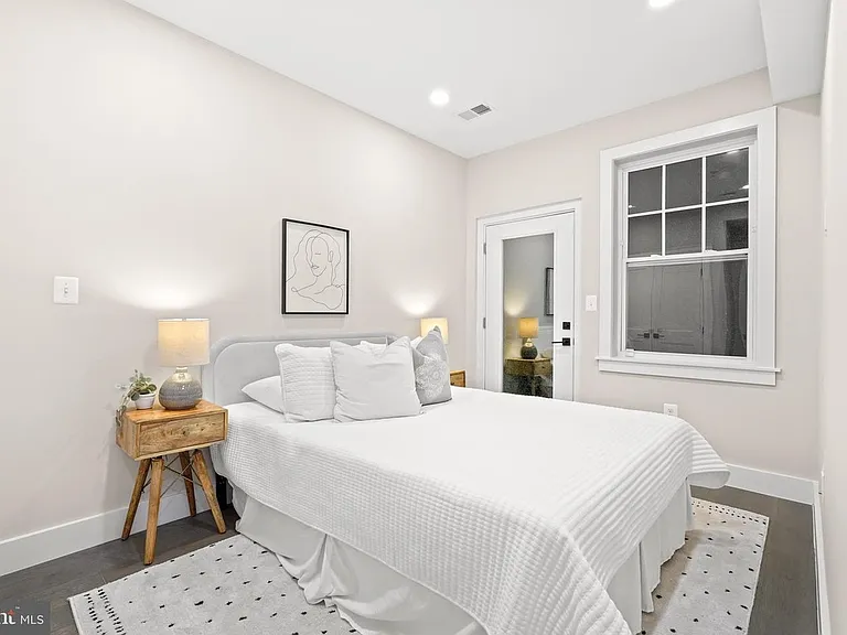 1632 Trinidad Ave NE #1 — Photo 11