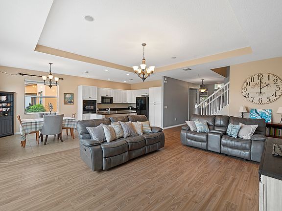 5th image of 2220 Arterra Ct