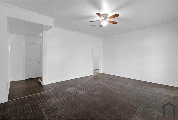 1st image of 309 E Phillips St