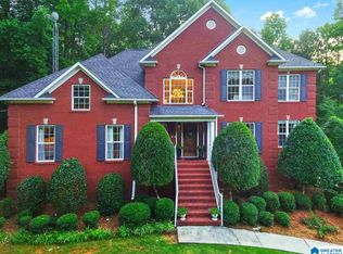 8030 Emerald Lake Dr W, Pinson, AL 35126