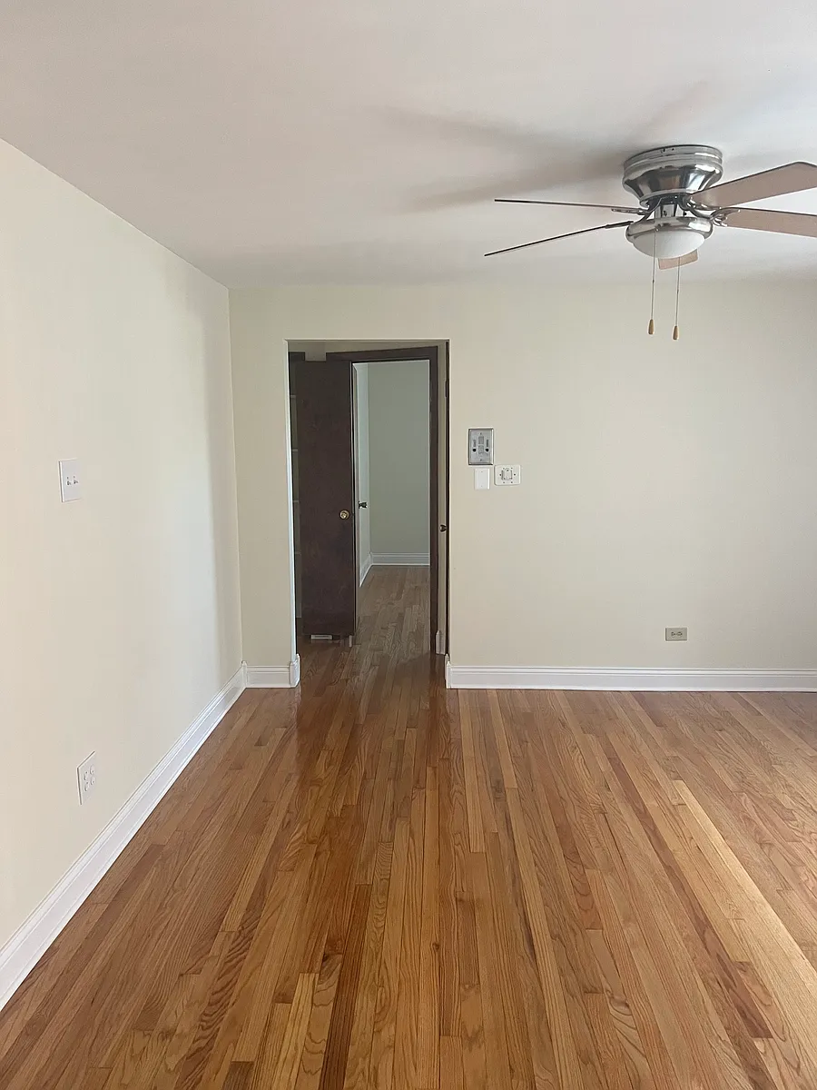 Photo 2 of 8 - 1710 N 1st Ave #3W - Melrose Park, IL Building Photo - 1710 N 1st Ave #3W
