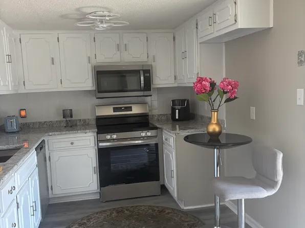 2461 Price St APT G, Montgomery, AL 36111