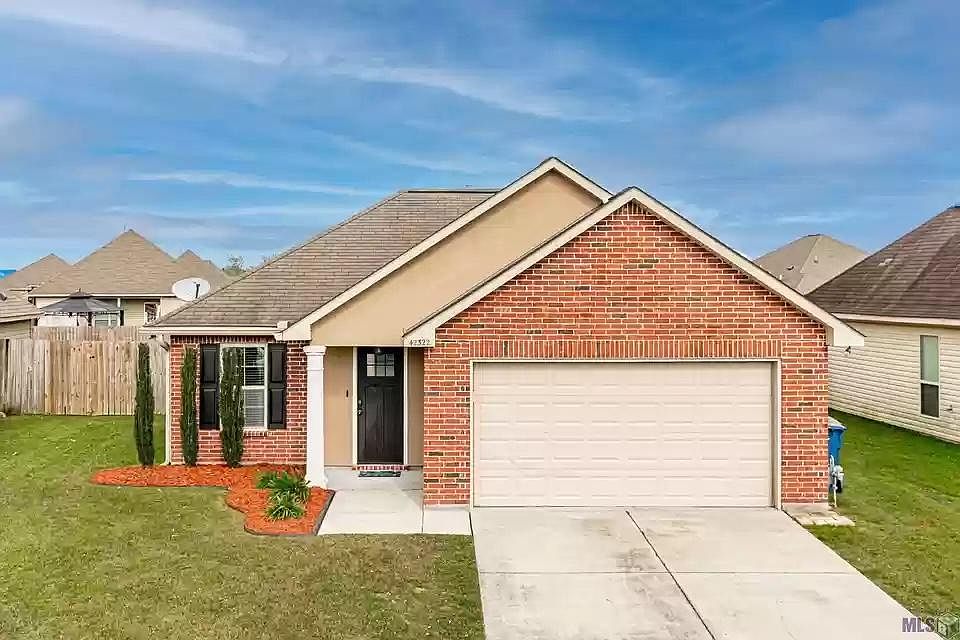 1st image of 42322 Palmstone Ave