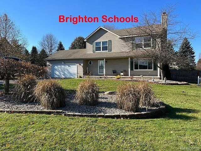 9414 Rickett Rd photo 1