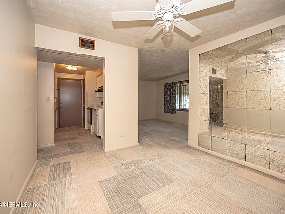 4th image of 2692 W 25TH Street
