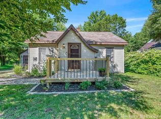 17193 1st St, Nunica, MI 49448